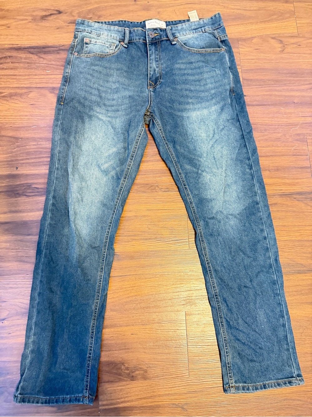 Straight Fit Men's Denim Jeans in Faded Blue